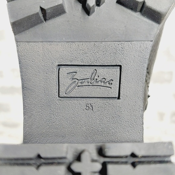 New Zodiac Georgia Women Faux Leather Riding Knee-High Boots K786 - Picture 8 of 11